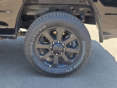 New 2026 RAM 2500 Laramie w/ Night Edition AWD/4WD image 9