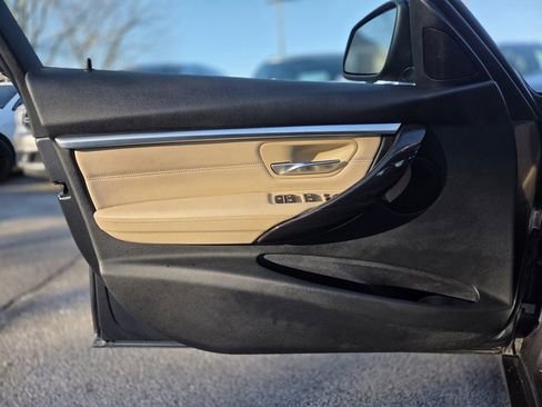 Used 2017 BMW 330i xDrive 330i xDrive image 13