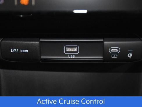 New 2025 Kia Niro EX FWD image 19