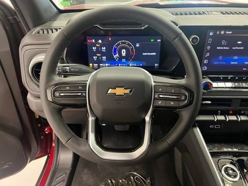 New 2026 Chevrolet Colorado LT w/ LT Convenience Package AWD/4WD image 7