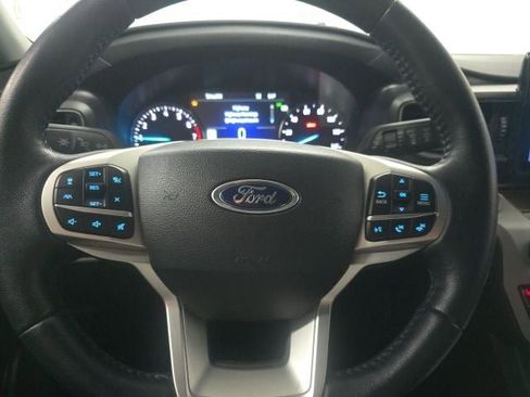 Certified 2023 Ford Explorer XLT w/ Equipment Group 202A AWD/4WD image 29