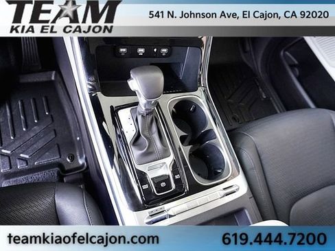 Used 2024 Kia Carnival SX Prestige FWD image 33