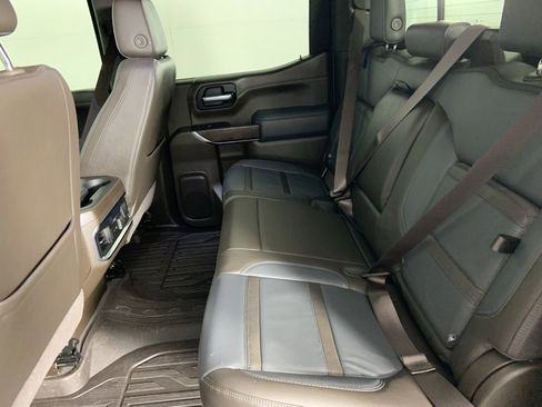 Used 2022 GMC Sierra 1500 Denali w/ Denali Premium Package image 20