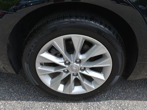 Used 2014 Lexus ES 300h w/ Premium Package w/Bamboo Trim FWD image 41