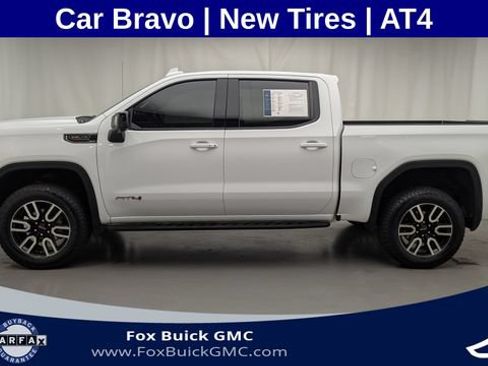 Certified 2025 GMC Sierra 1500 AT4 w/ AT4 Premium Package AWD/4WD image 10