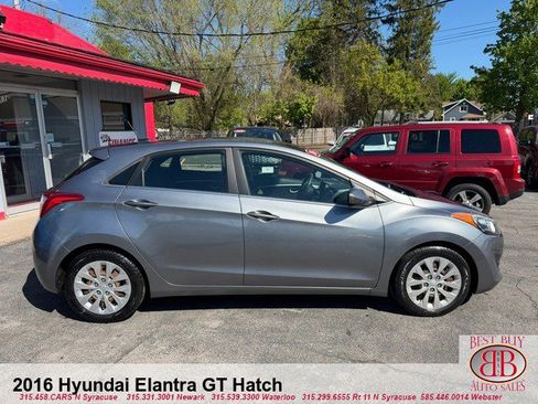 Used 2016 Hyundai Elantra GT FWD image 14