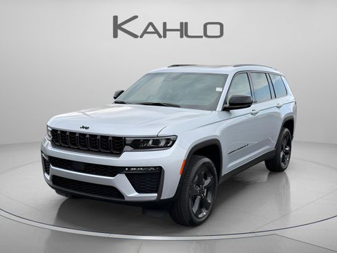 New 2026 Jeep Grand Cherokee L Limited AWD/4WD image 1