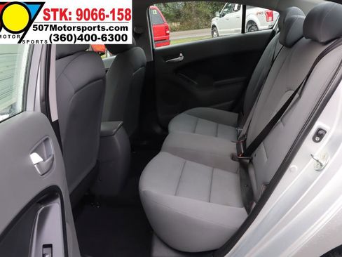 Used 2018 Kia Forte LX FWD image 14