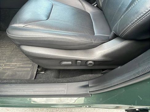 Used 2023 Subaru Forester Touring w/ Popular Package #3 image 50