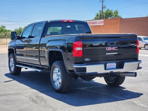 Used 2018 GMC Sierra 2500 SLT w/ Duramax Plus Package AWD/4WD image 5