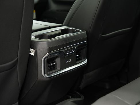 New 2026 GMC Sierra 2500 SLT w/ SLT Premium Package image 21