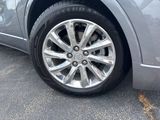 Used 2019 Buick Envision Essence image 2