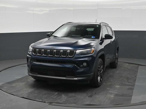Used 2026 Jeep Compass Limited AWD/4WD image 5