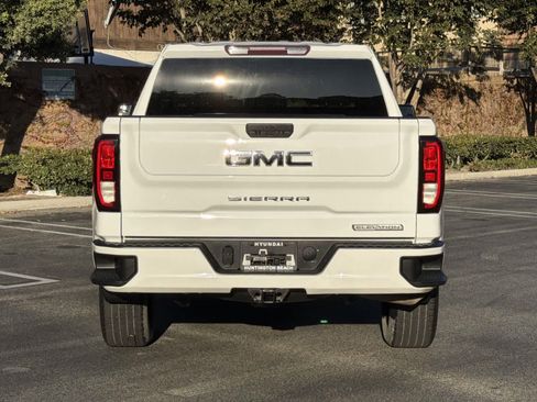 Used 2021 GMC Sierra 1500 Elevation image 5