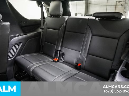 Used 2025 Chevrolet Tahoe LT AWD/4WD image 19