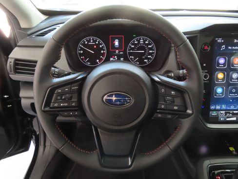 New 2025 Subaru Crosstrek 2.5i Limited w/ Crosstrek Mirror Package image 17