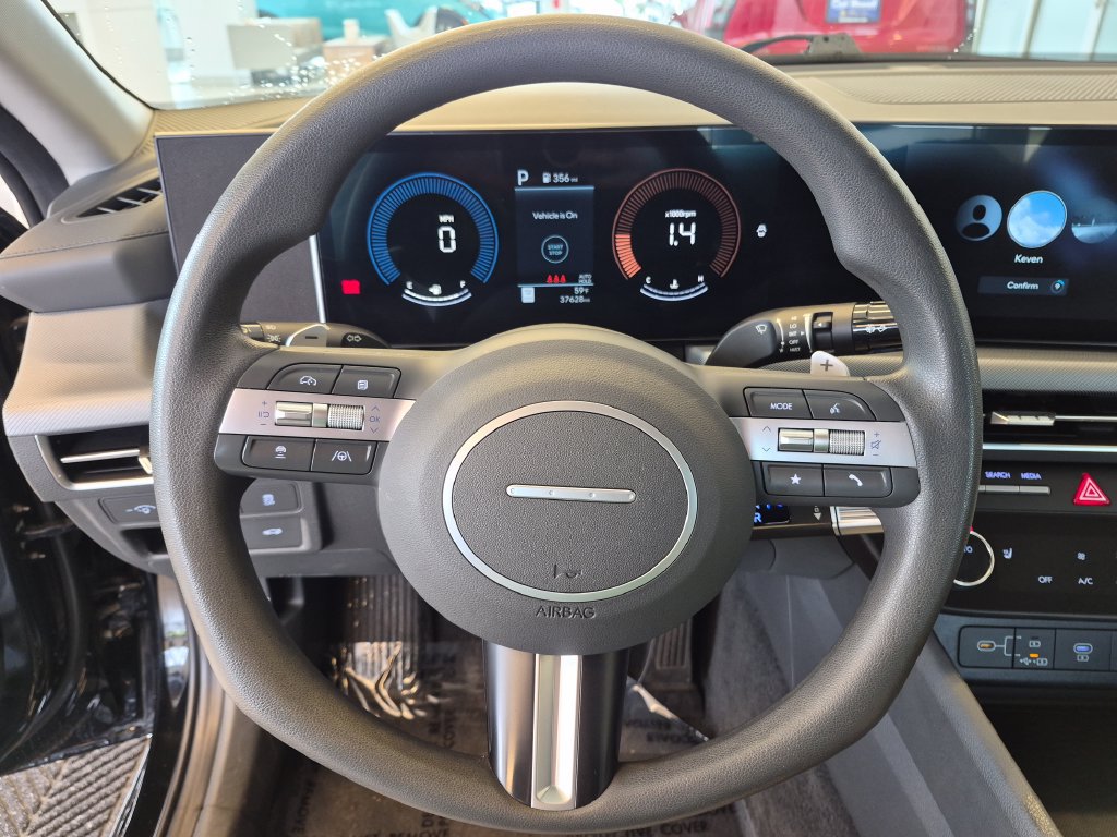 Used 2025 Hyundai Sonata SEL FWD image 18
