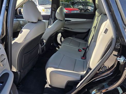 Certified 2024 INFINITI QX50 Sensory w/ Accent Package image 13