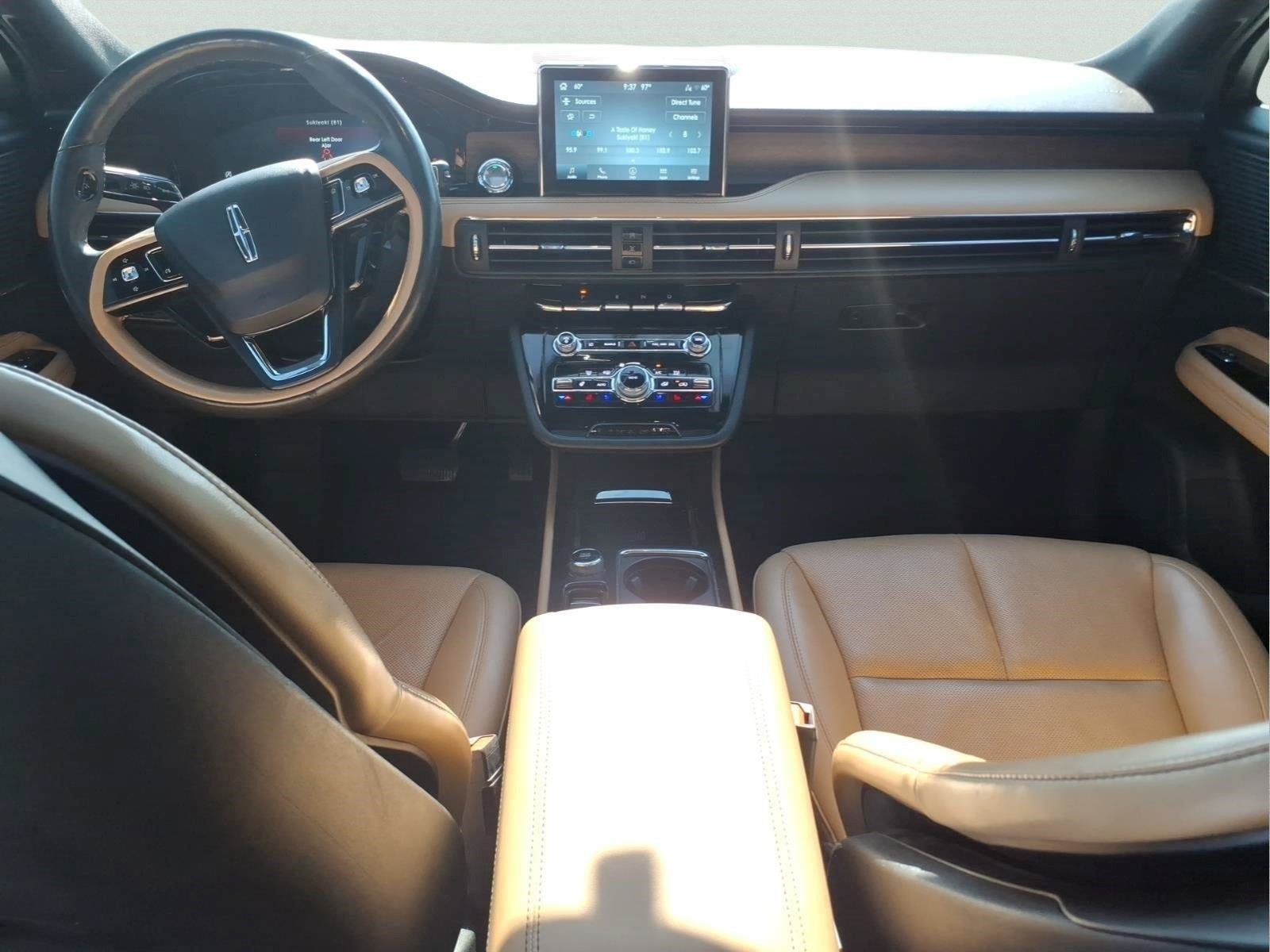 Used 2022 Lincoln Corsair Reserve w/ Elements Package FWD image 14