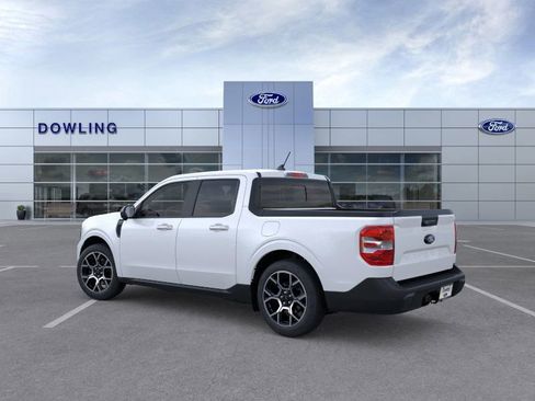 New 2025 Ford Maverick Lariat image 4