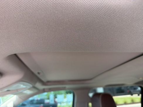 Used 2017 Chevrolet Silverado 1500 High Country AWD/4WD image 10