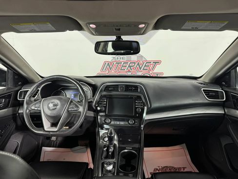 Used 2018 Nissan Maxima 3.5 SL image 11