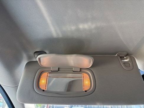 Used 2015 Chrysler 200 C w/ Navigation & Sound Group I image 39