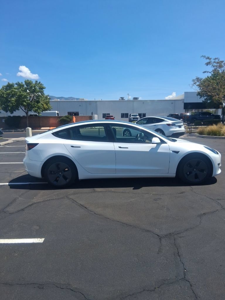Used 2023 Tesla Model 3 Standard Range RWD image 12