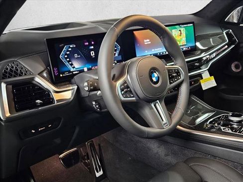 New 2026 BMW X5 M60i image 3