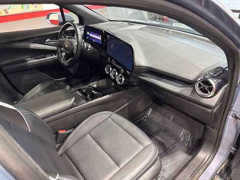 Used 2024 Chevrolet Blazer EV LT AWD/4WD image 74
