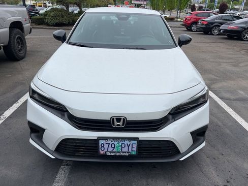 Used 2024 Honda Civic Sport image 2