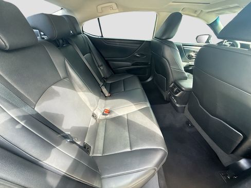 Used 2022 Lexus ES 350 w/ Premium Package FWD image 28