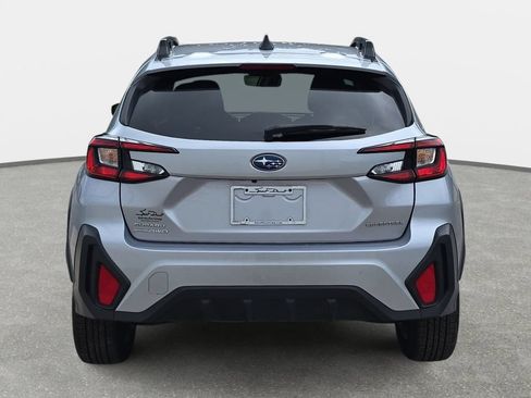 Used 2024 Subaru Crosstrek 2.0i Premium AWD/4WD image 6