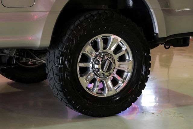 Used 2022 Ford F250 Limited w/ FX4 Off-Road Package AWD/4WD image 54