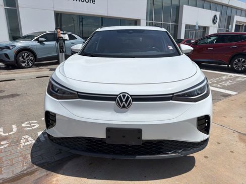 Used 2023 Volkswagen ID.4 Pro AWD/4WD image 2