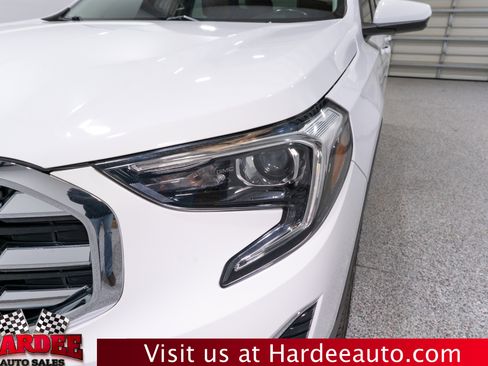 Used 2019 GMC Terrain SLT w/ Preferred Package image 8