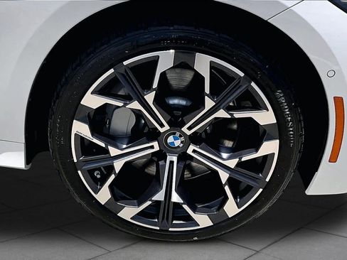 Used 2026 BMW 330i Sedan RWD image 10