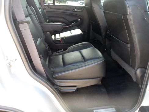 Used 2017 Chevrolet Tahoe LT RWD image 8