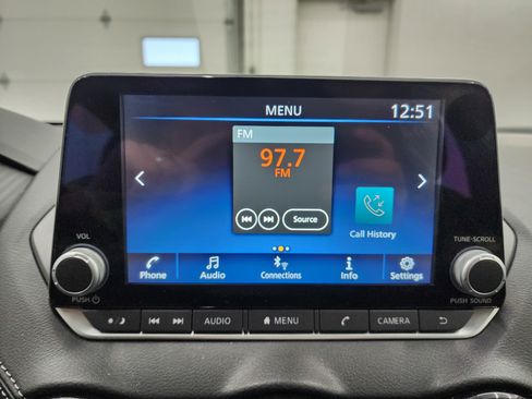 Used 2023 Nissan Sentra SV image 41