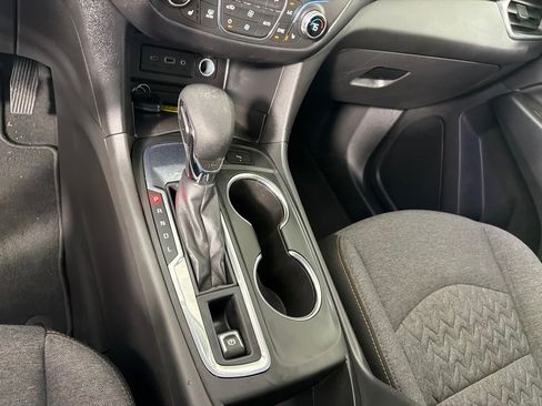 Used 2022 Chevrolet Equinox LT FWD image 18