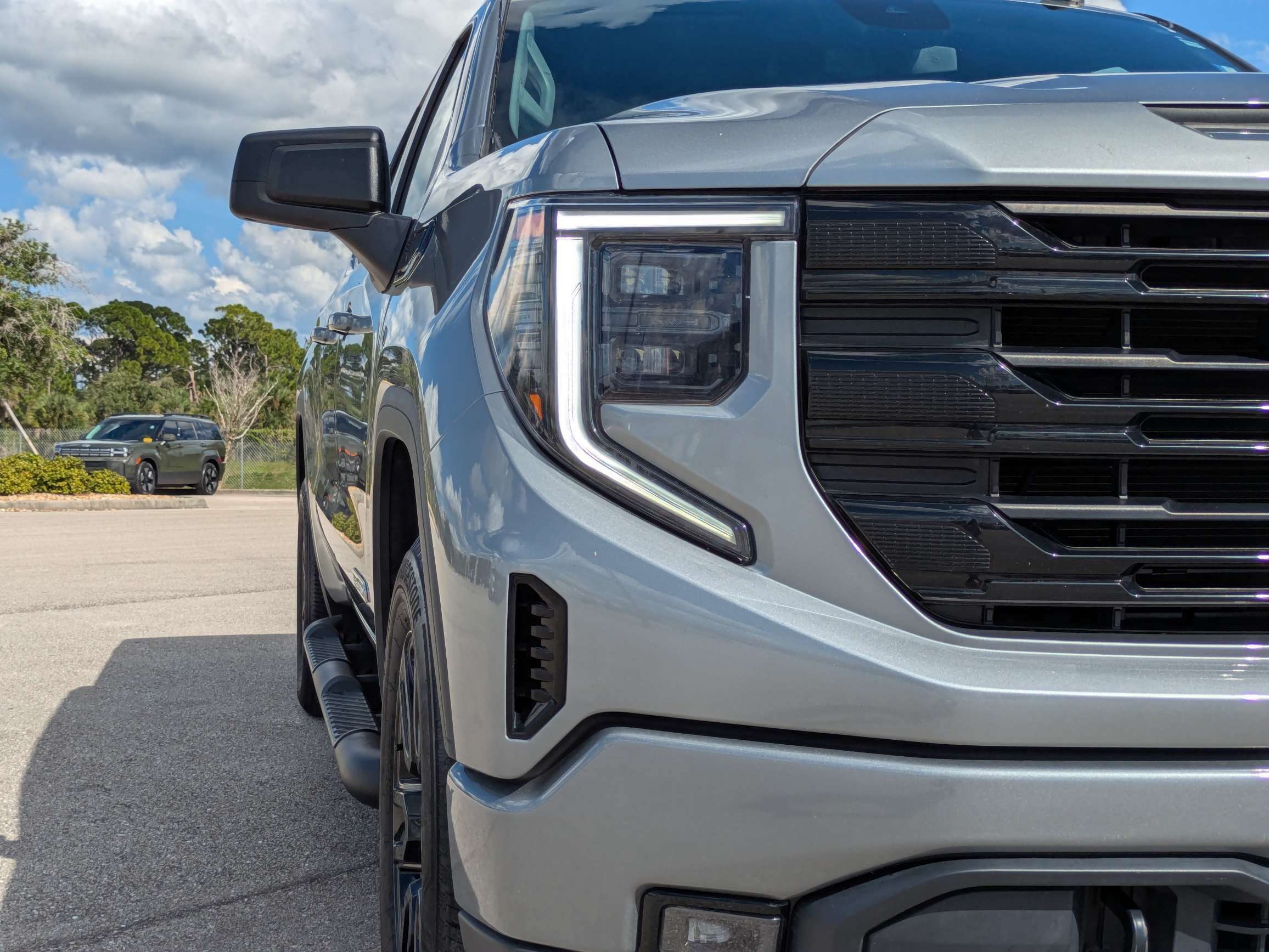Used 2023 GMC Sierra 1500 Elevation AWD/4WD image 10