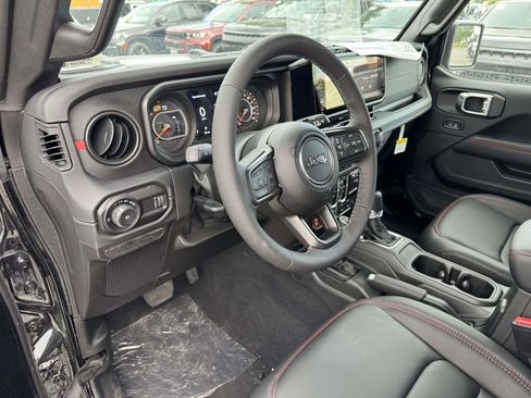New 2026 Jeep Wrangler Unlimited Rubicon AWD/4WD image 3