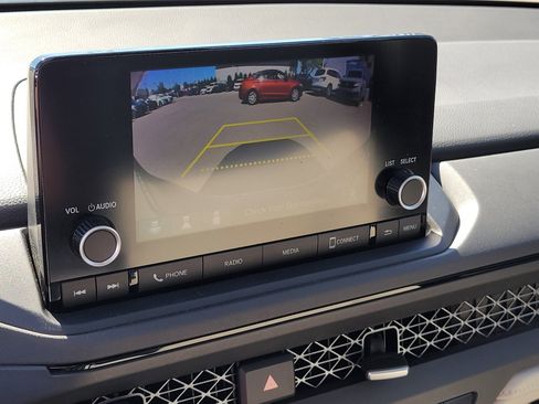Certified 2023 Honda Accord EX image 26