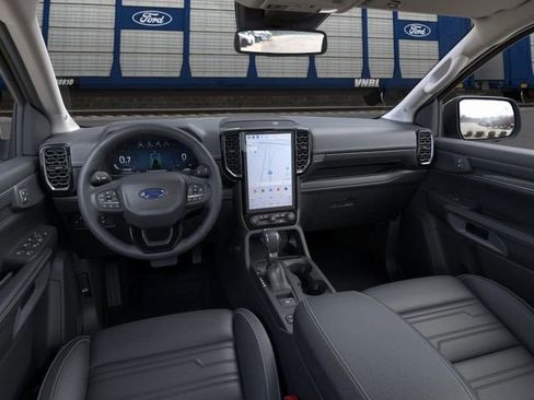 New 2025 Ford Ranger Lariat w/ Trailer Tow Package RWD image 9