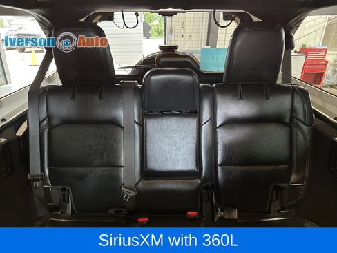 Used 2026 Jeep Wrangler Unlimited Sahara AWD/4WD image 22