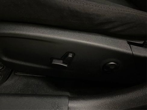 Used 2013 Dodge Charger R/T image 23