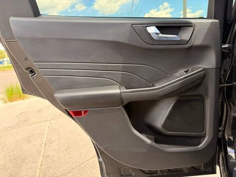 Used 2025 Ford Escape ST-Line AWD/4WD image 24
