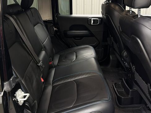 Used 2024 Jeep Wrangler High Altitude image 36