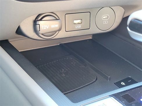 New 2026 Hyundai Elantra SEL Sport Premium image 11