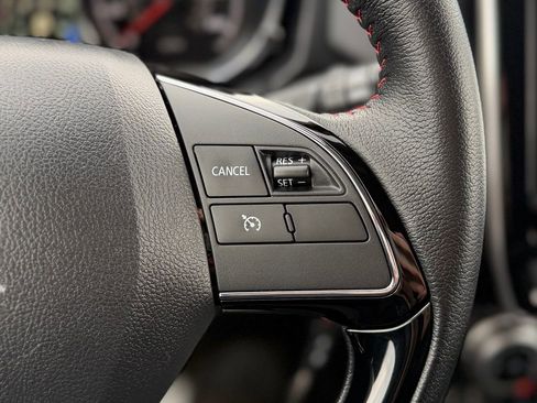 Used 2024 Mitsubishi Outlander Sport ES image 12